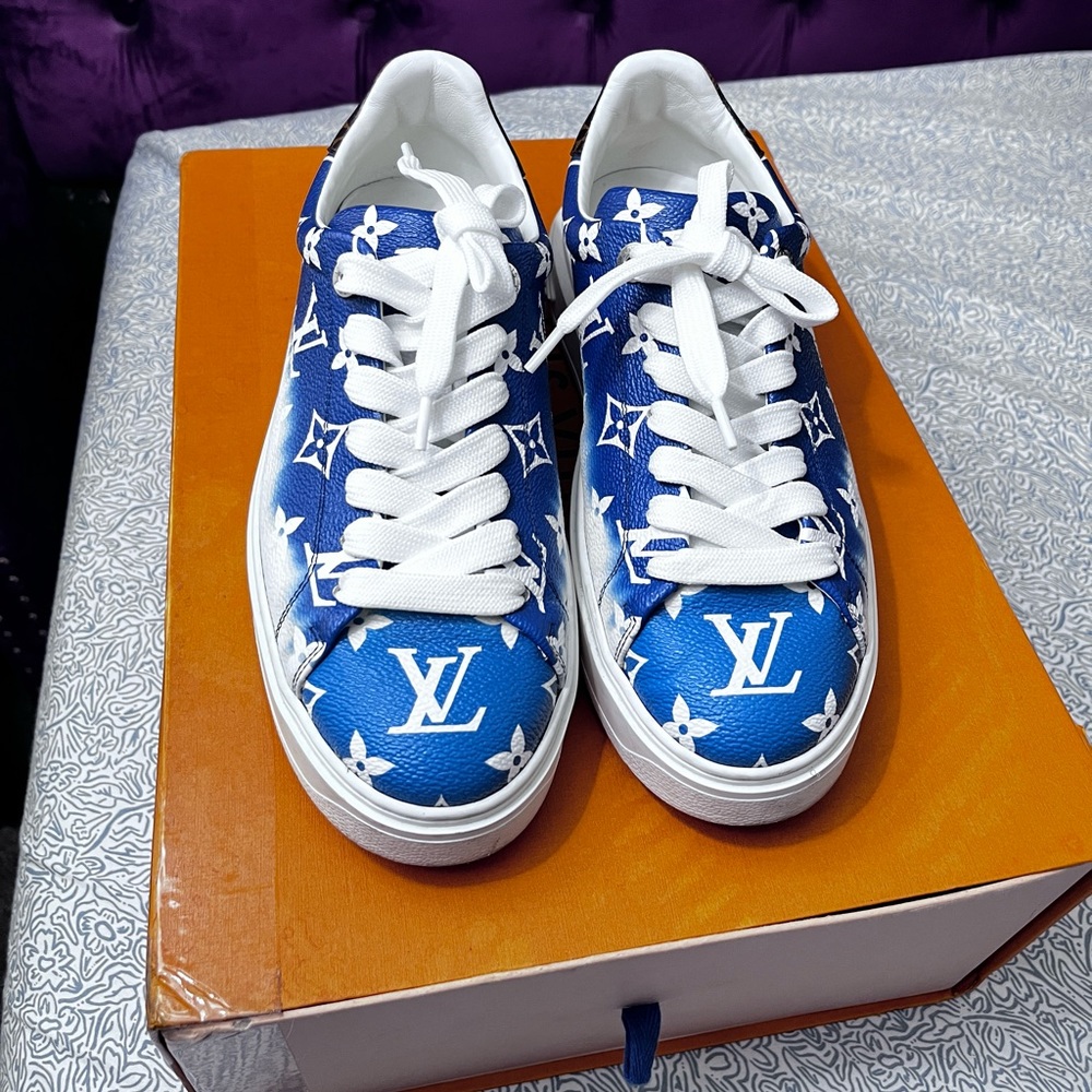 Louis Vuitton LV escale sneakers new blue vuitton monogram scale leather